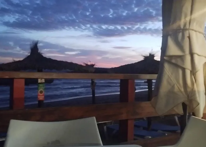 公寓 Sea View Calypso 米哈斯